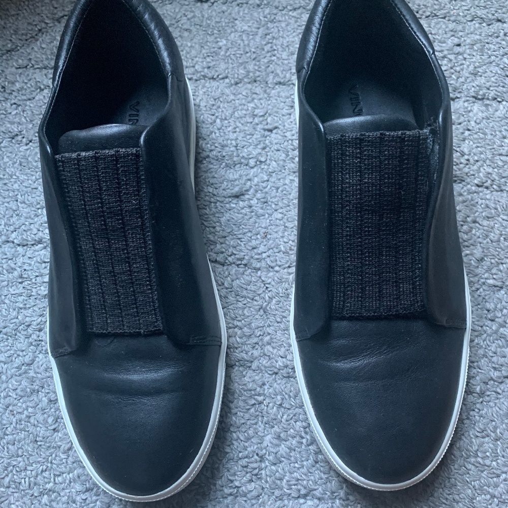 Black Vince Cantara Slip-On Sneaker Size 8